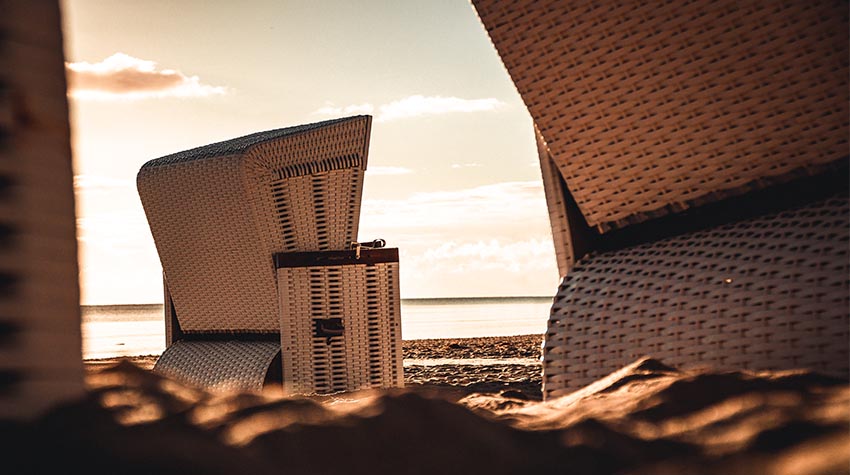 In einem Strandkorb an der Ostsee lassen sich alle Sorgen vergessen.