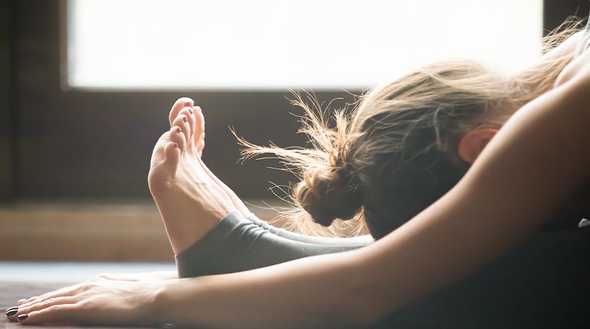 Innere Ruhe zu finden, ist eines der Ziele des Yin-Yogas. © Shutterstock, fizkes
