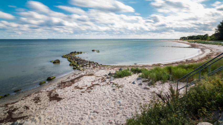 An den Stränden von Thiessow findet man seltener andere Menschen an. © Stephan Hockenmaier